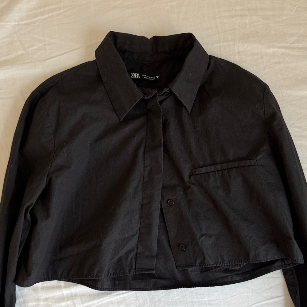 Black Cropped Shirt